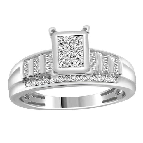 LADIES RING 0.50CT ROUND/BAGUETTE DIAMOND 10K WHITE GOLD